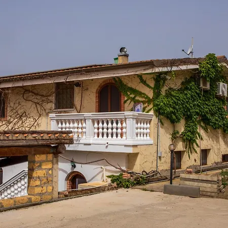 Апартаменты Tenuta Severino Santa Caterina Dello Ionio Marina