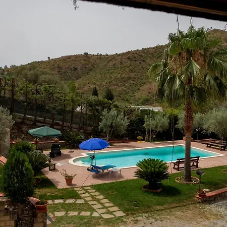 아파트 Tenuta Severino Santa Caterina Dello Ionio Marina