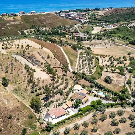 Tenuta Severino Santa Caterina Dello Ionio Marina